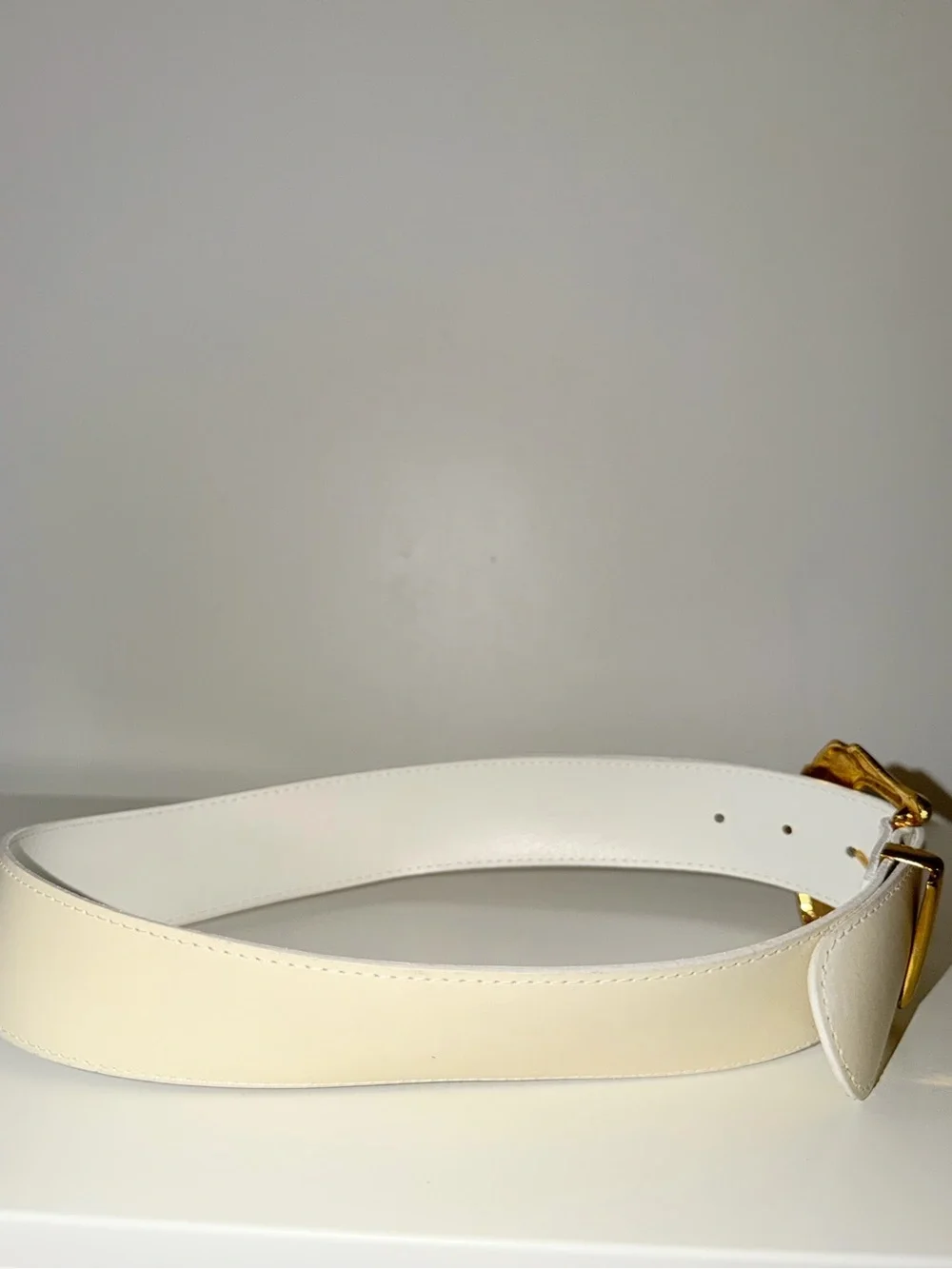 Vintage Nam Lewis White Belt With Gold-Tone Buckle, Sz S/M